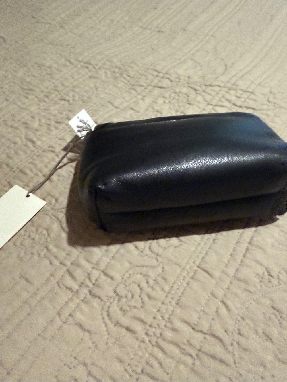 New Day Clutch with Metal Closure - Picture 4 of 9